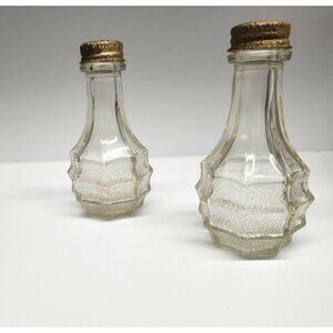 Vintage Salt & Pepper Shakers Gold Color Lids Textured Eiffel Tower 4"